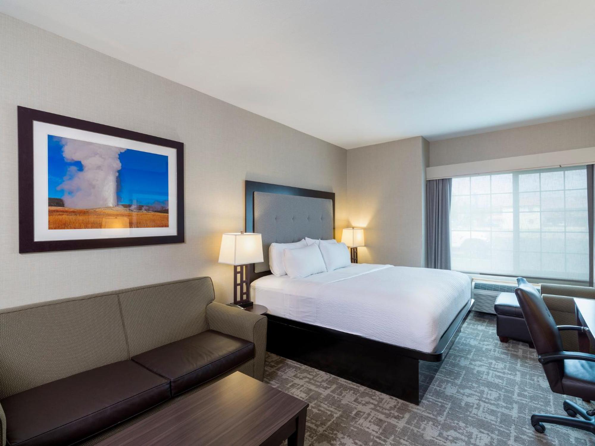 By Ihg Hotel